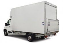 3.5 tonne van with tail lift